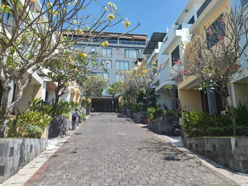 rumah town house bayview nusa dua bali