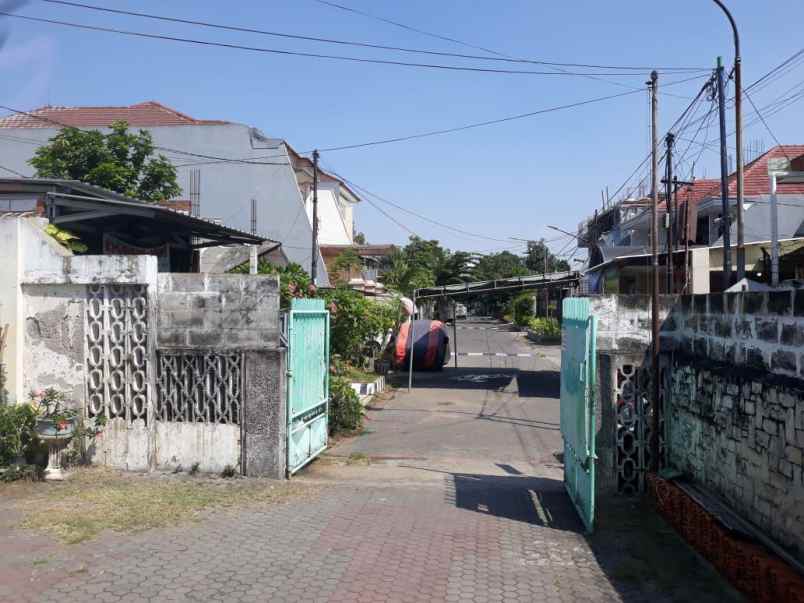 rumah usaha daerah petemon surabaya