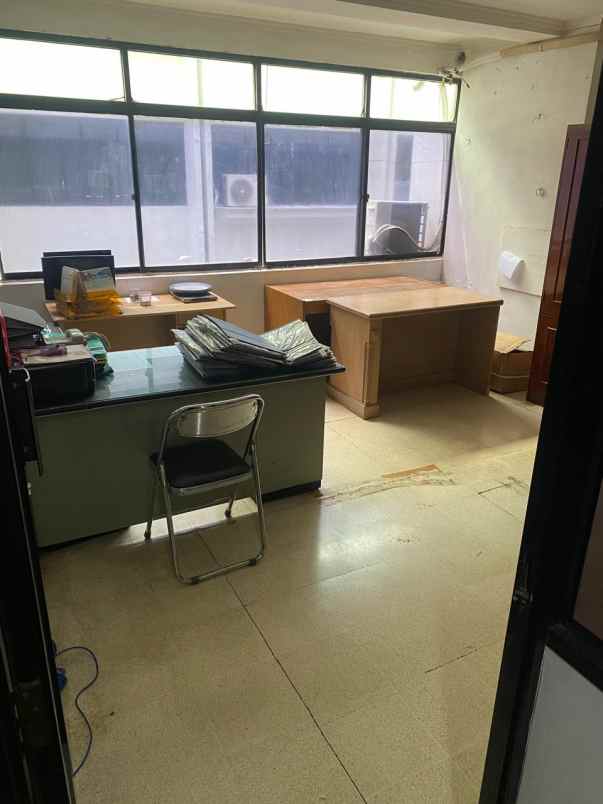 sewa office space di cikini menteng jakarta pusat