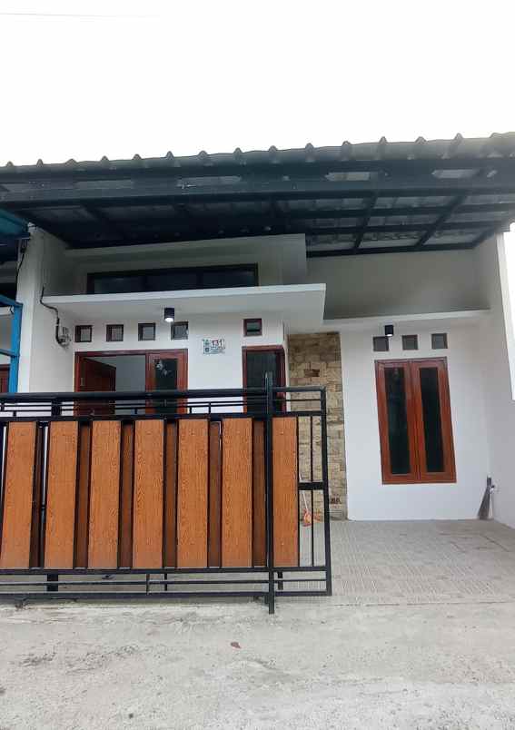 sisa 1 unit ready siap huni terlaris di depok