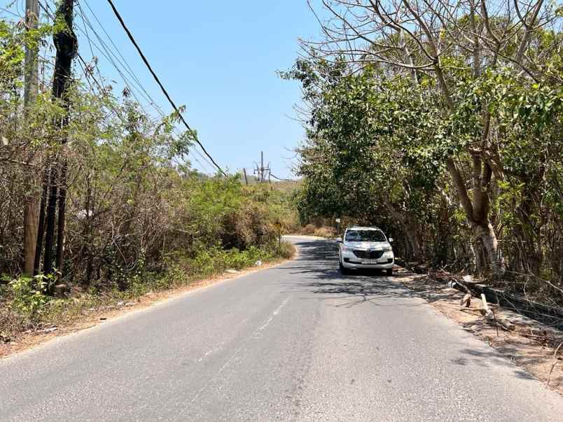 tanah jalan utama pantai suluban pecatu badung bali