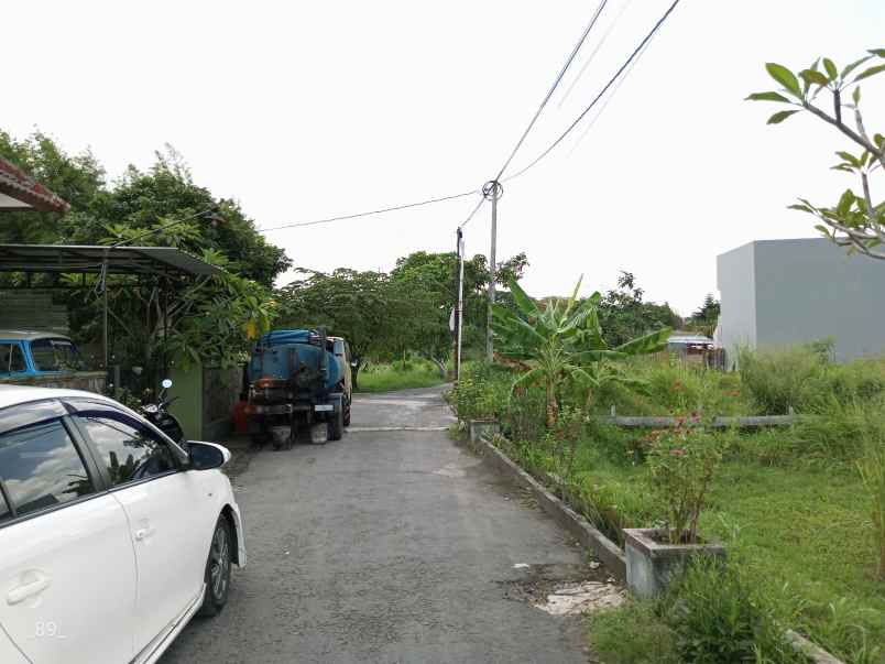 tanah jogja dekat ugm di jl damai kaliurang shm