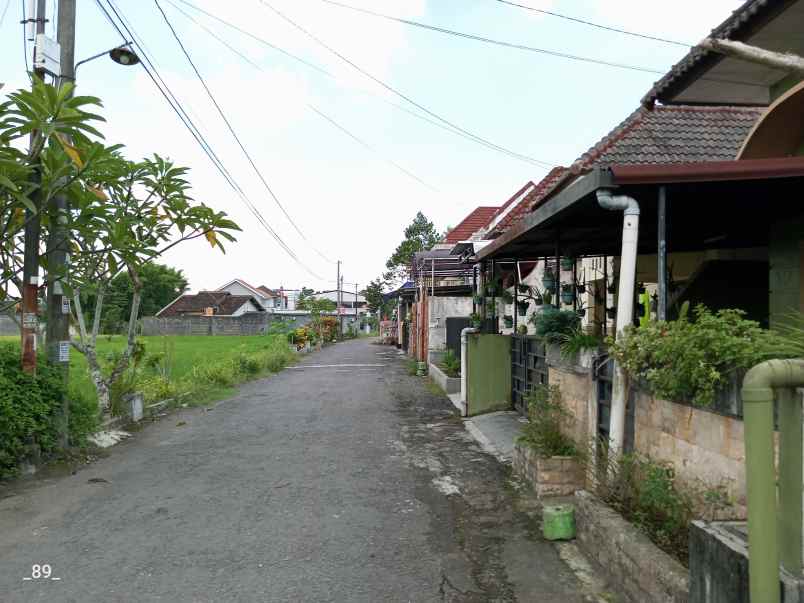 tanah jogja dekat ugm di jl damai kaliurang shm