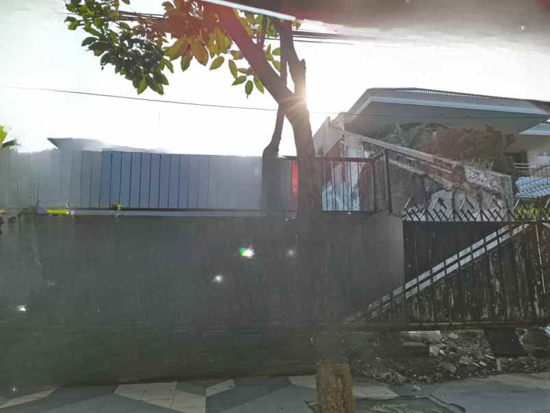 tanah lebar lokasi strategis di raya dharmahusada