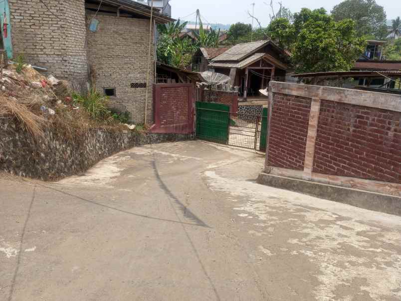 tanah plus kolam ikan plus rumah plus kebun