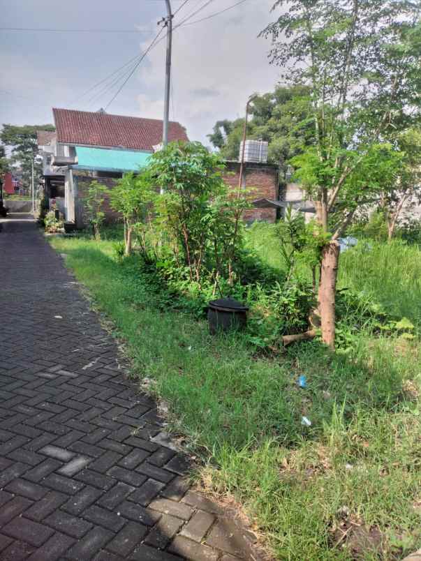 tanah siap bangun di area pemukiman temas kota batu