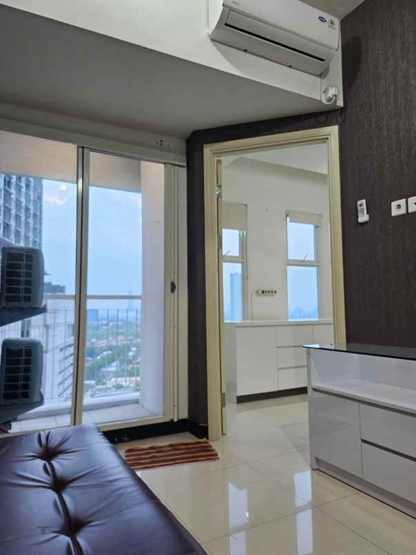 apartemen amor lantai 6 pakuwon city fully furnished