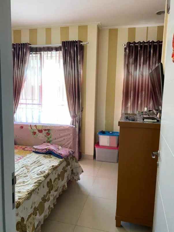 dijual 2 unit rumah gandeng di sedayu city