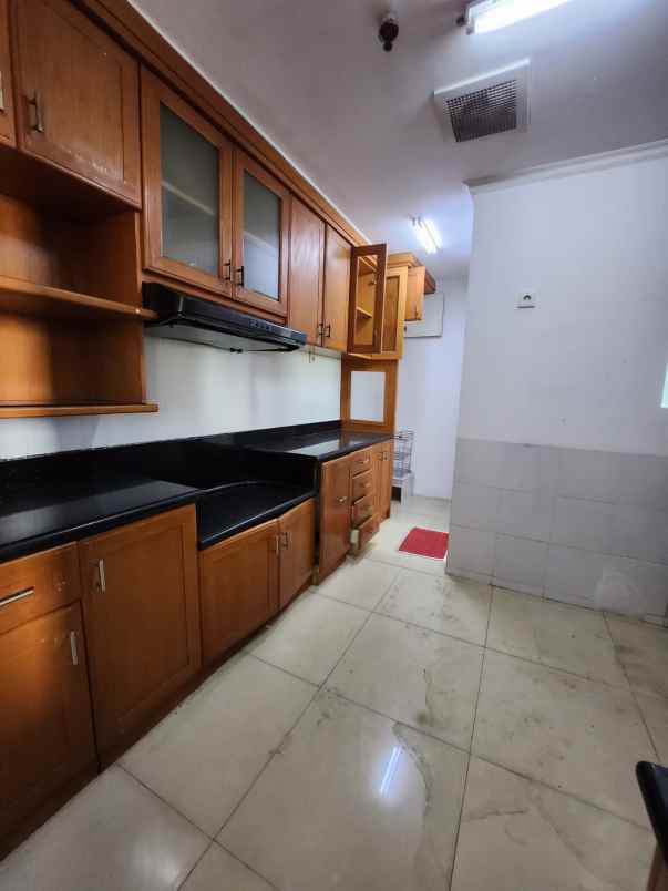 dijual apartemen apartemen menara kelapa gading