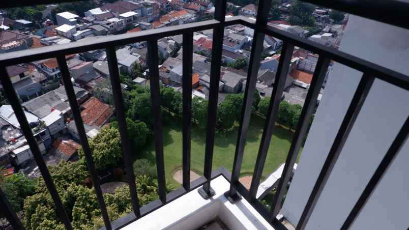 dijual apartemen jl warung jati barat no 12