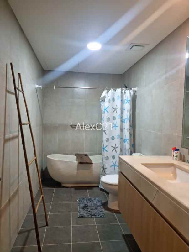 dijual apartemen kembangan selatan