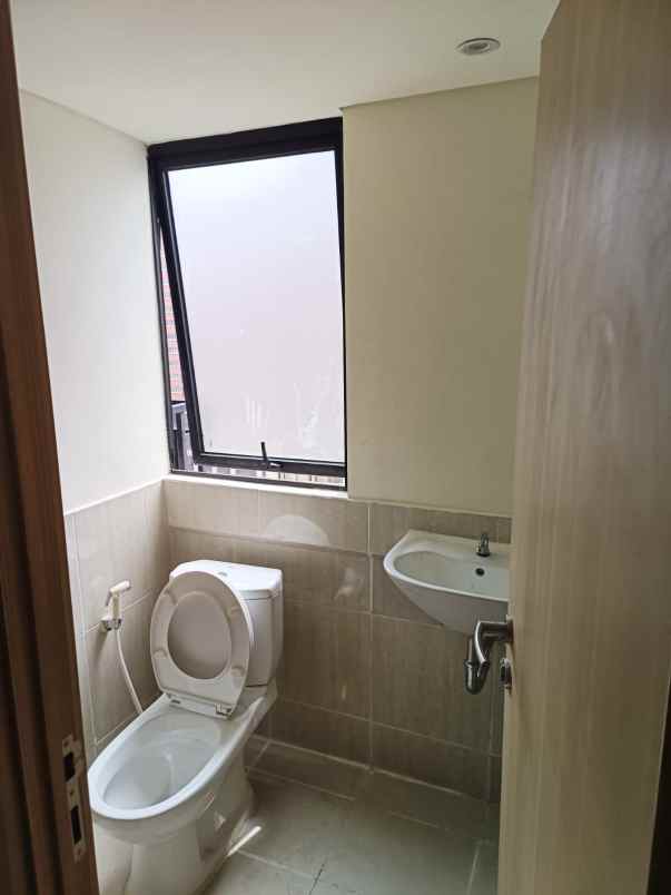 dijual apartemen meikarta