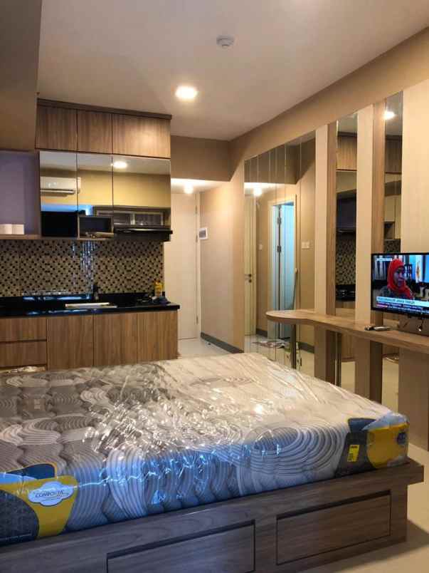 dijual apartemen pakuwon indah surabaya