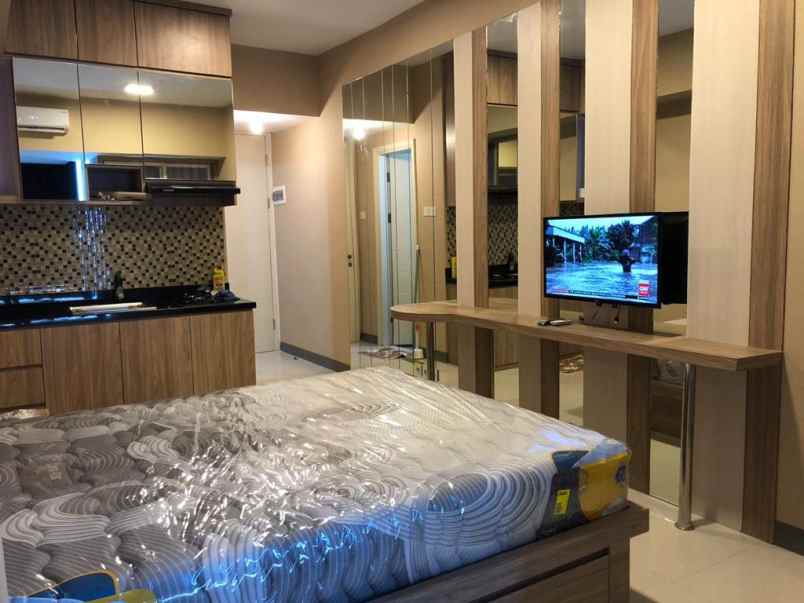 dijual apartemen pakuwon indah surabaya