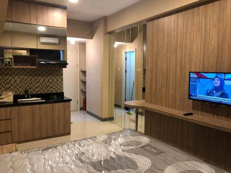 dijual apartemen pakuwon indah surabaya