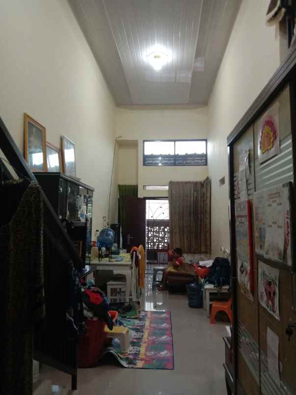 dijual cepat rumah lantai mezanine