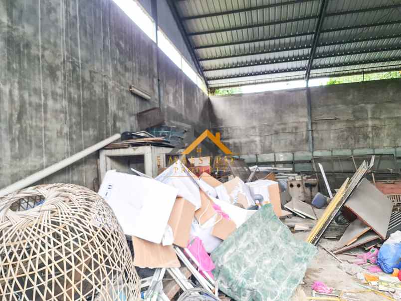 dijual gudang dekat kno jl kayu besar jl batang kuis