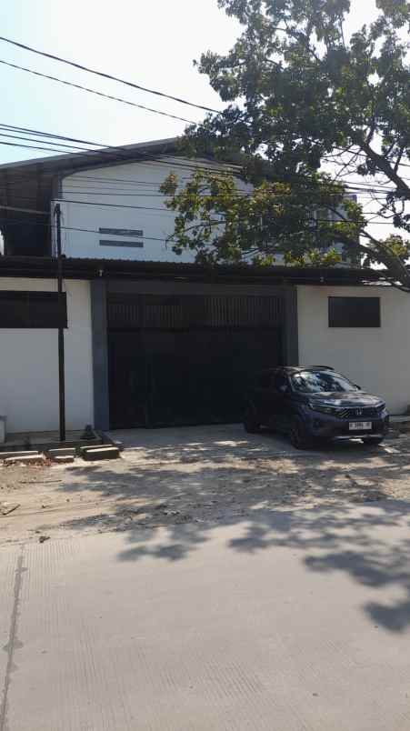 dijual gudang di jl kokrosono semarang