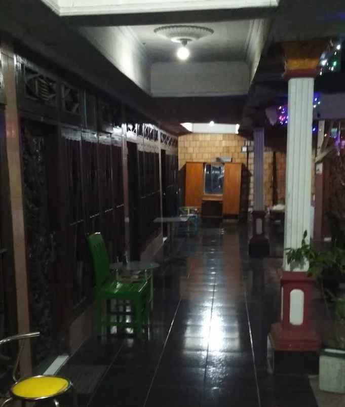 dijual hotel gombong barat purbowangi