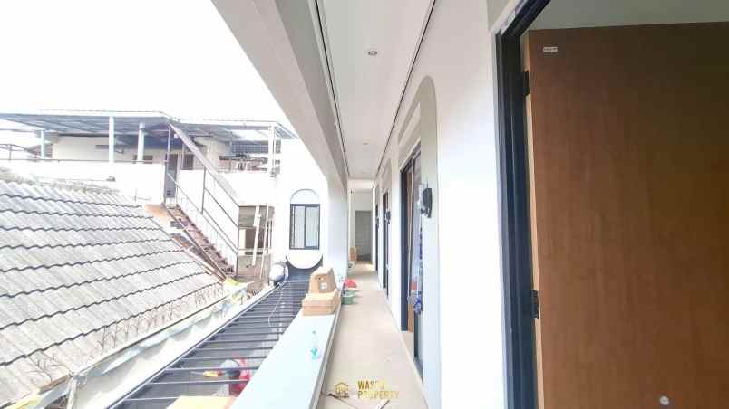 dijual kost condongcatur kec depok kab