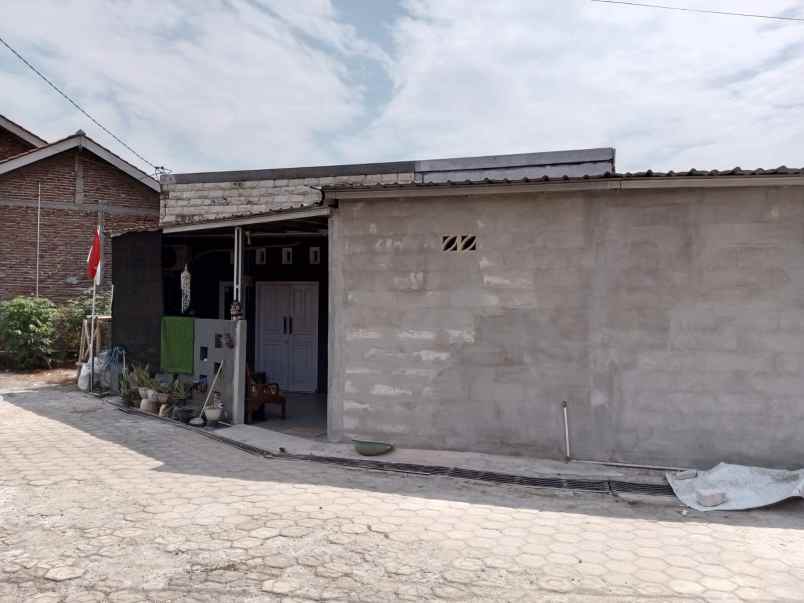 dijual kost gunung pati