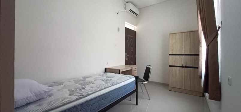 dijual kost jl caringin jatinangor