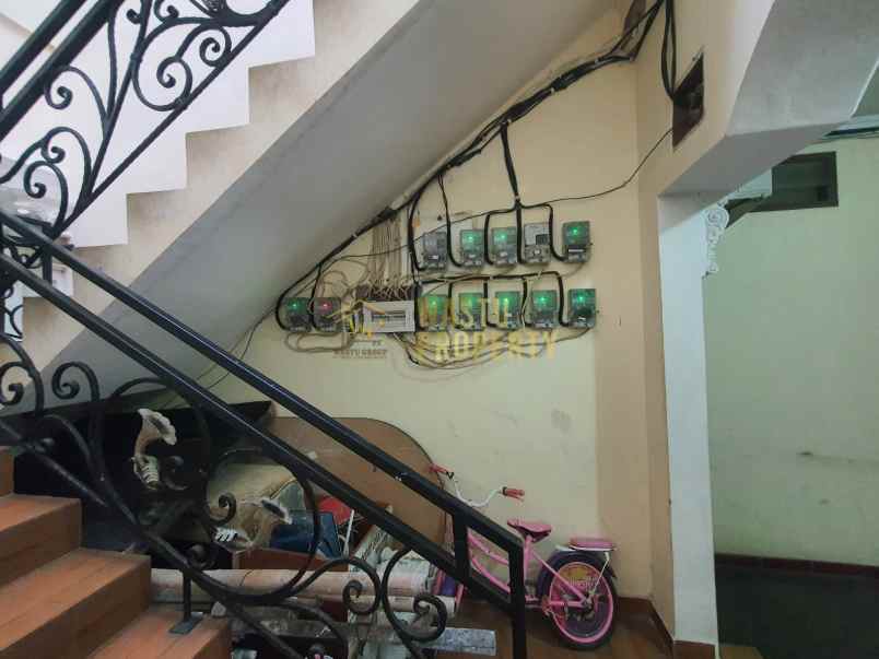 dijual kost jl kp kramat setu cipayung