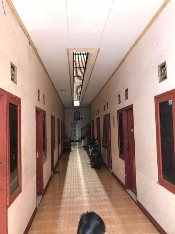 dijual kost jl manisi