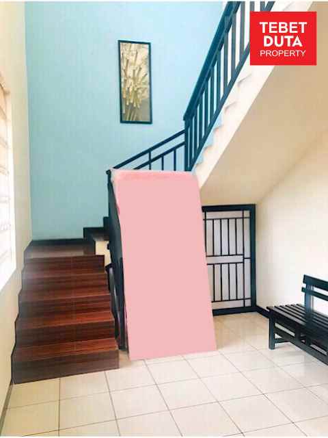 dijual kost pejaten barat