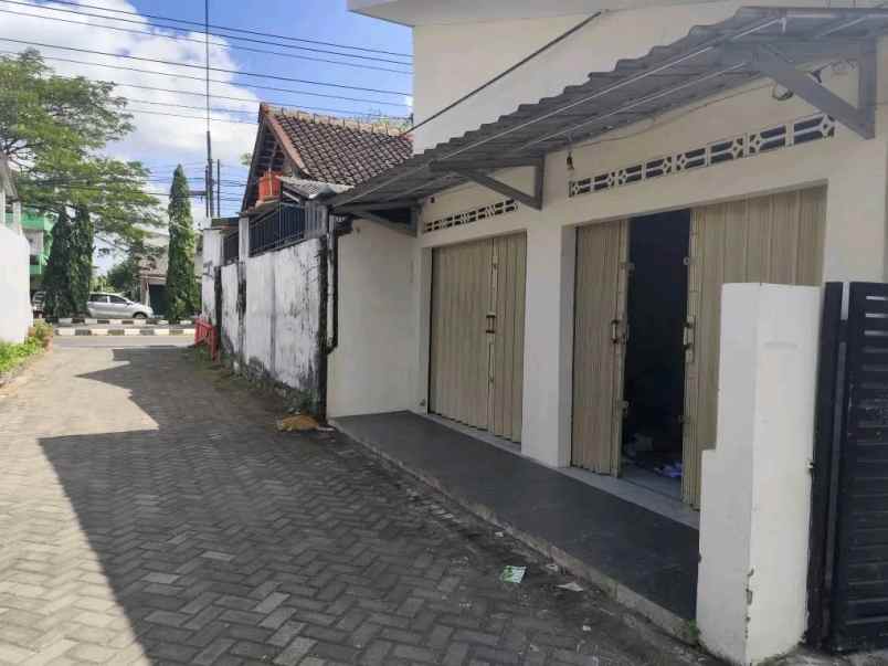 dijual kost wonocatur