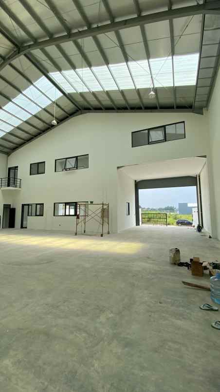 dijual ruko gudang kantor delta silicon 3