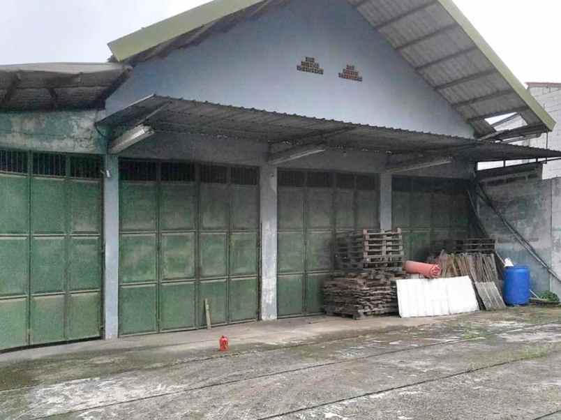 dijual ruko gudang kantor desa sumengko