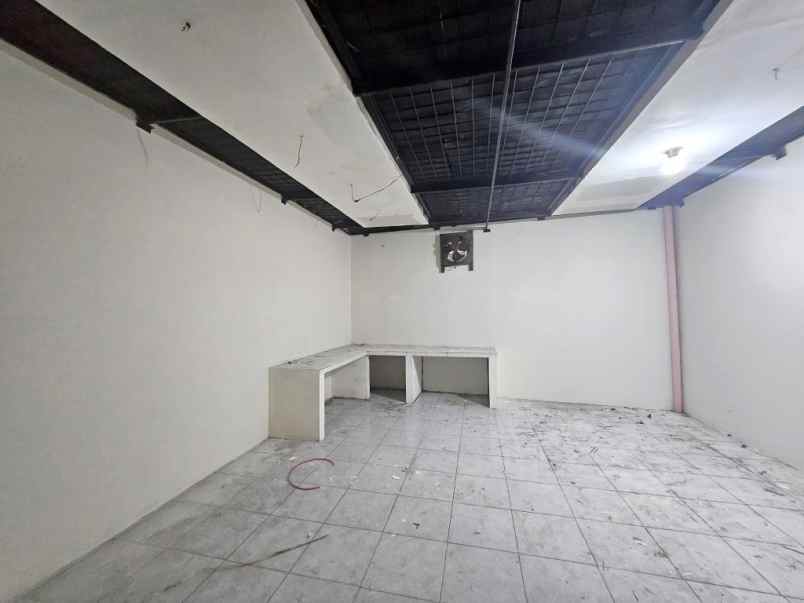 dijual ruko gudang kantor jalan boulevard hijau raya