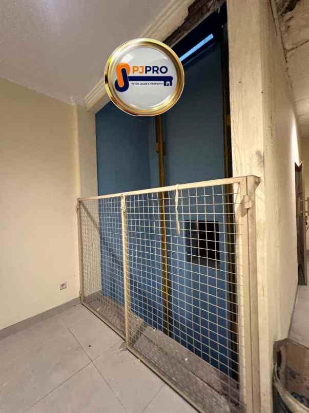 dijual ruko gudang kantor jalan raya boulevard