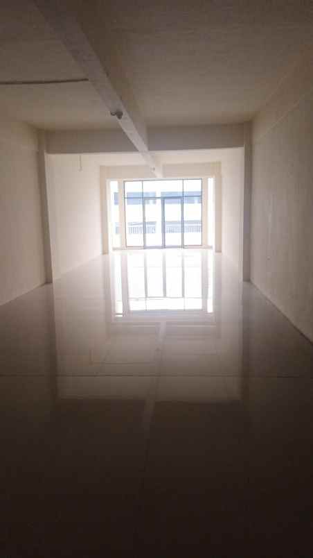 dijual ruko gudang kantor jalan raya ngagel