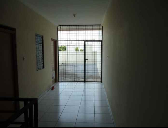 dijual ruko gudang kantor jalan raya pos pengumben