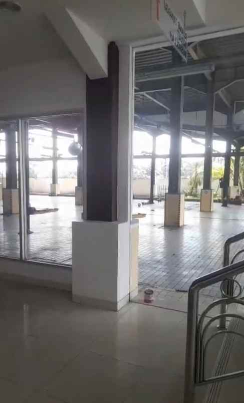 dijual ruko gudang kantor jalan raya taman