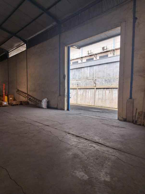 dijual ruko gudang kantor jl raya bypass krian kab