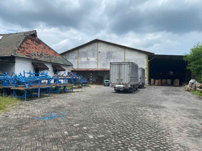 dijual ruko gudang kantor jl raya mojoagung palrejo