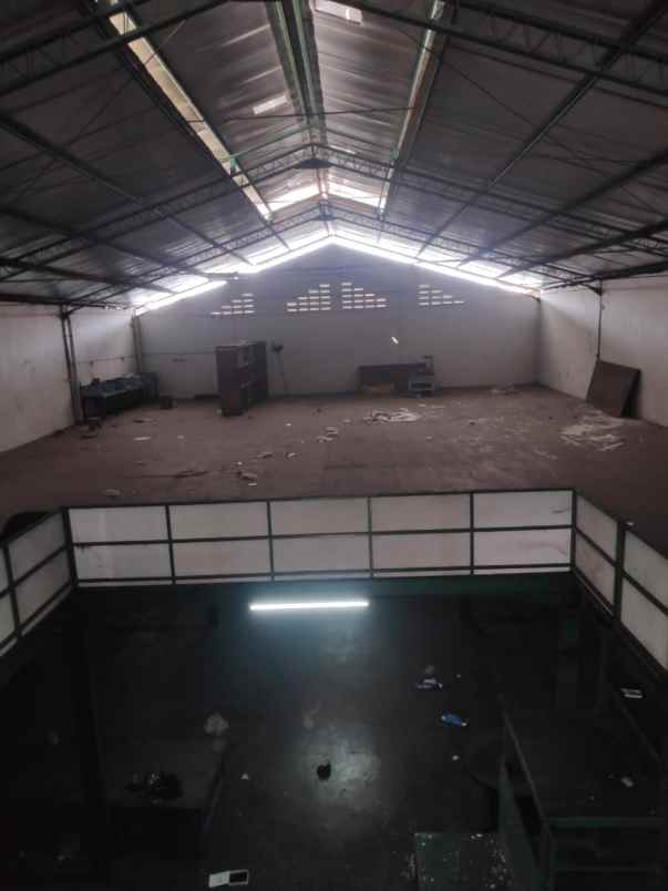 dijual ruko gudang kantor kawasan pergudangan 8
