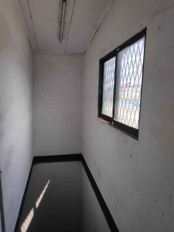 dijual ruko gudang kantor kawasan pergudangan 8