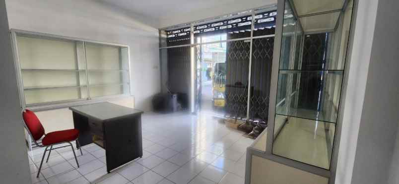 dijual ruko gudang kantor klampis megah