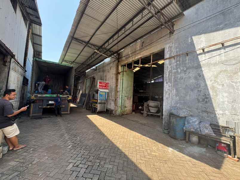dijual ruko gudang kantor letjen suprapto