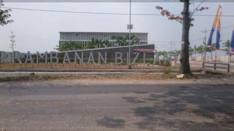 dijual ruko gudang kantor prambanan bizland