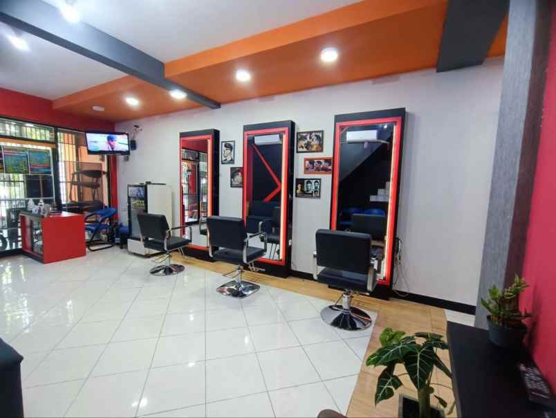 dijual ruko gudang kantor raya manyar