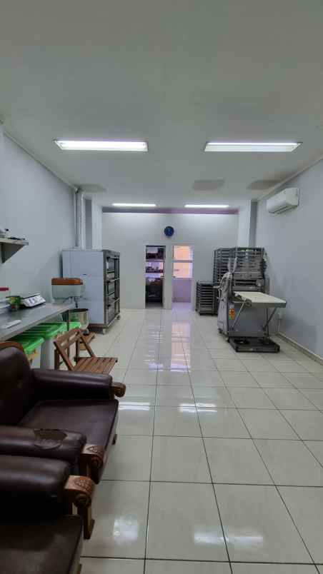 dijual ruko gudang kantor ruko emerald summarecon bekasi