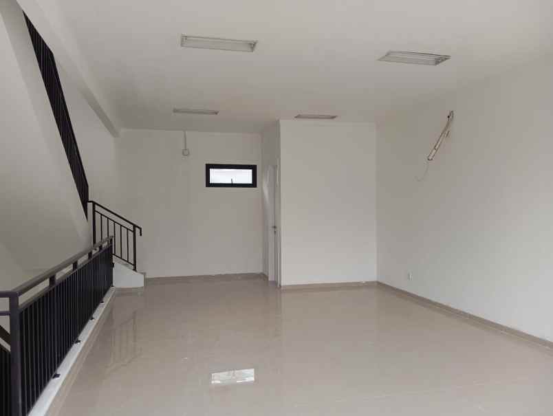 dijual ruko gudang kantor ruko u ville avenue