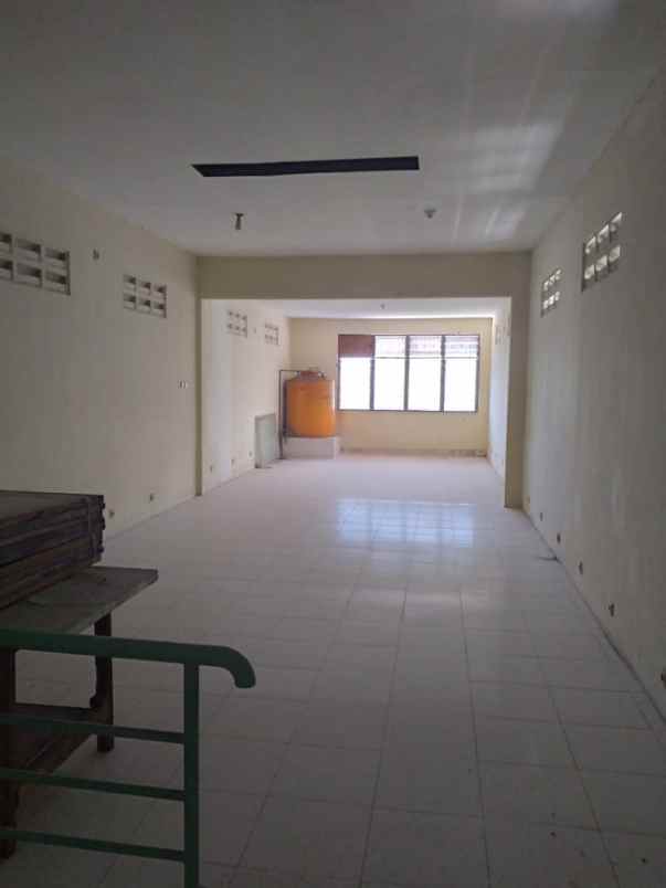 dijual ruko gudang kantor rungkut asri
