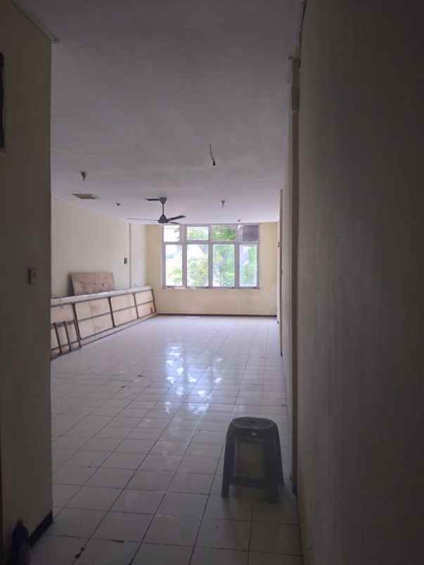 dijual ruko gudang kantor rungkut asri
