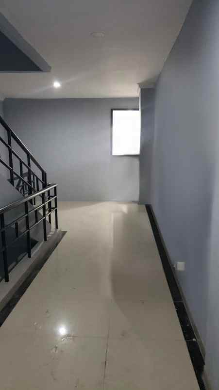 dijual ruko gudang kantor taman palem lestari ruko